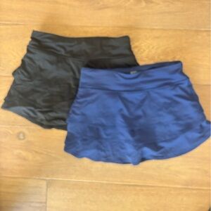 Athleta Girls Navy and Black Activewear skorts